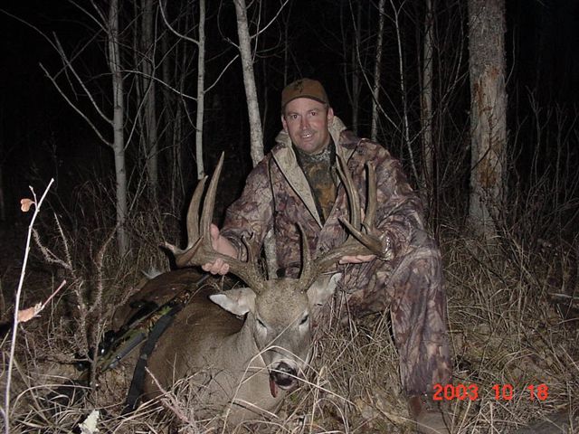 Craig Colelli from Texas with trophy whitetail at Echo Lake Hunts in Saskatchewan