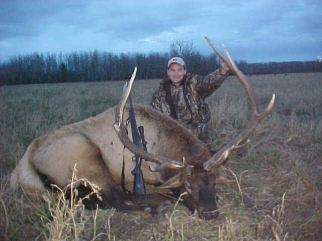 Greg Truman from Missouri with trophy elk at Echo Lake Hunts in Saskatchewan