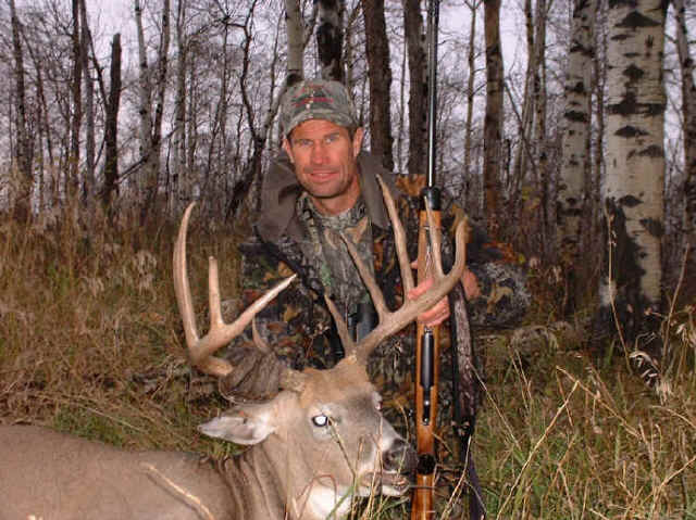 Jim Paddock from Nevada with trophy whitetail at Echo Lake Hunts in Saskatchewan