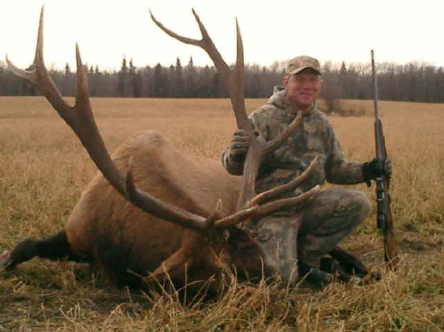 Mark Herrin from Arizona with trophy elk at Echo Lake Hunts in Saskatchewan