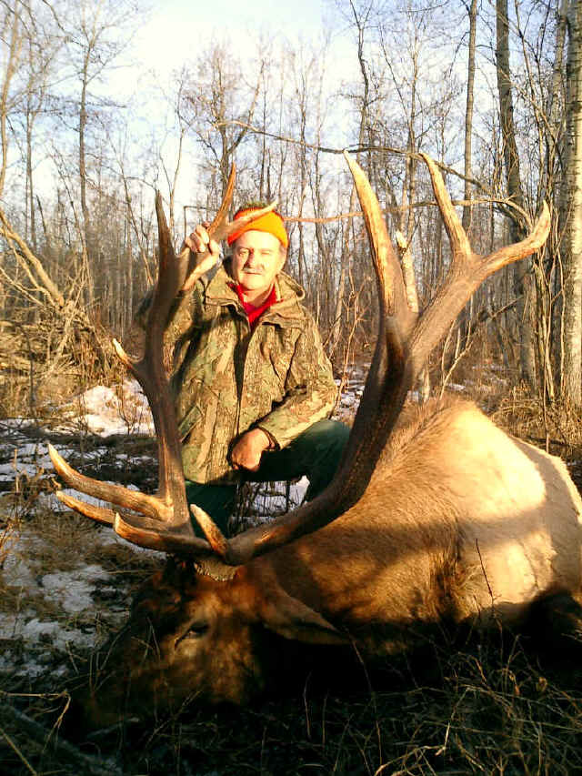 John Aboud from Arizona with trophy elk at Echo Lake Hunts in Saskatchewan