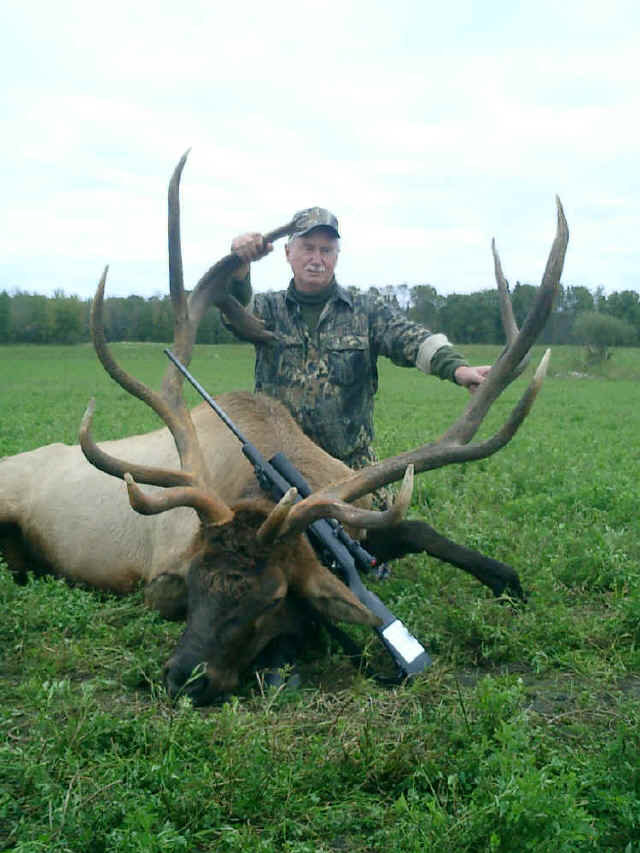 John Lovell from Texas with trophy elk at Echo Lake Hunts in Saskatchewan