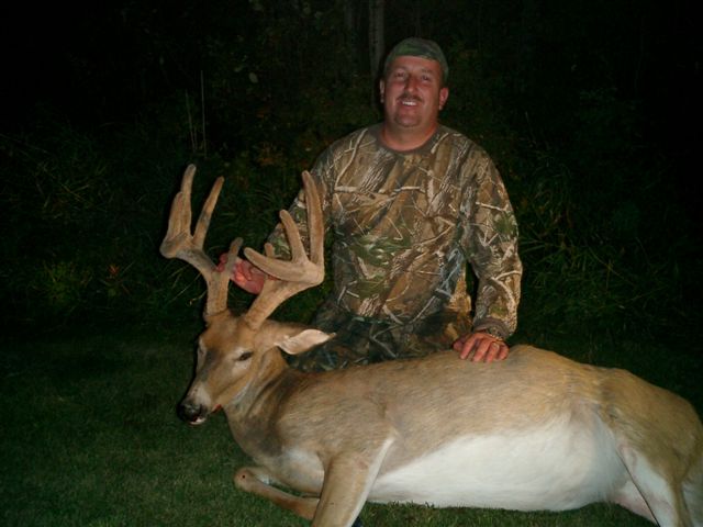 George Tunal from Texas with trophy deer at Echo Lake Hunts in Saskatchewan