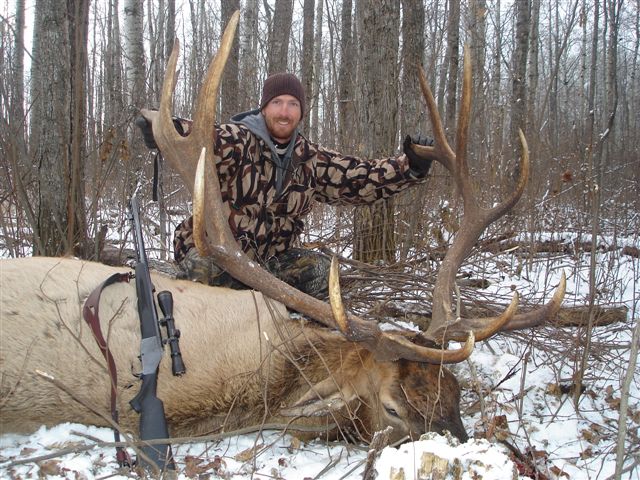 Jack Pirtle from Texas with trophy bull elk at Echo Lake Hunts in Saskatchewan