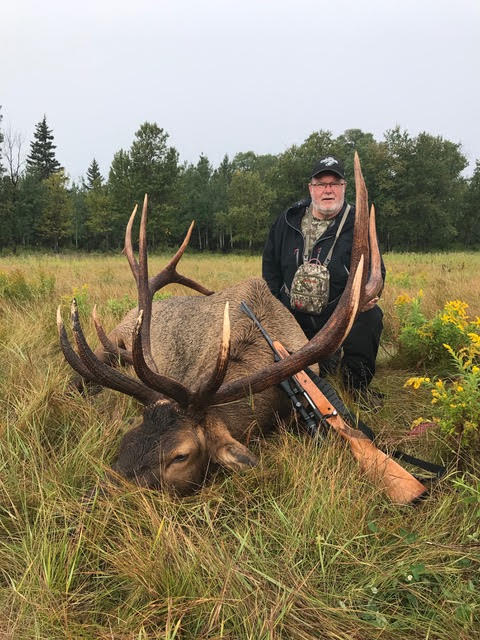 Jeff Tobin from Iowa with trophy bull elk at Echo Lake Hunts in Saskatchewan