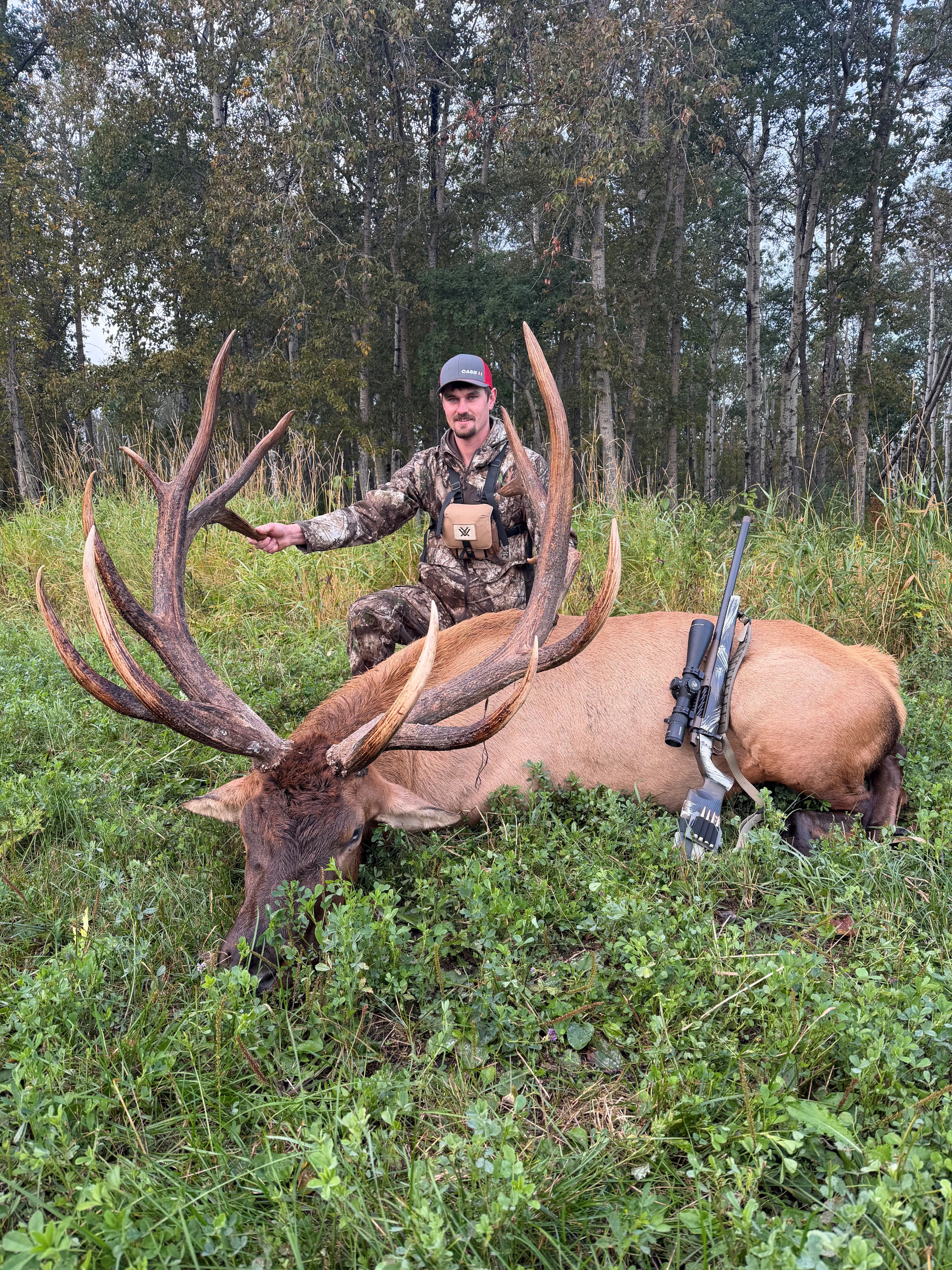 Dalton Oakland from Montana with a trophy bull elk at Echo Lake Hunts in Saskatchewan