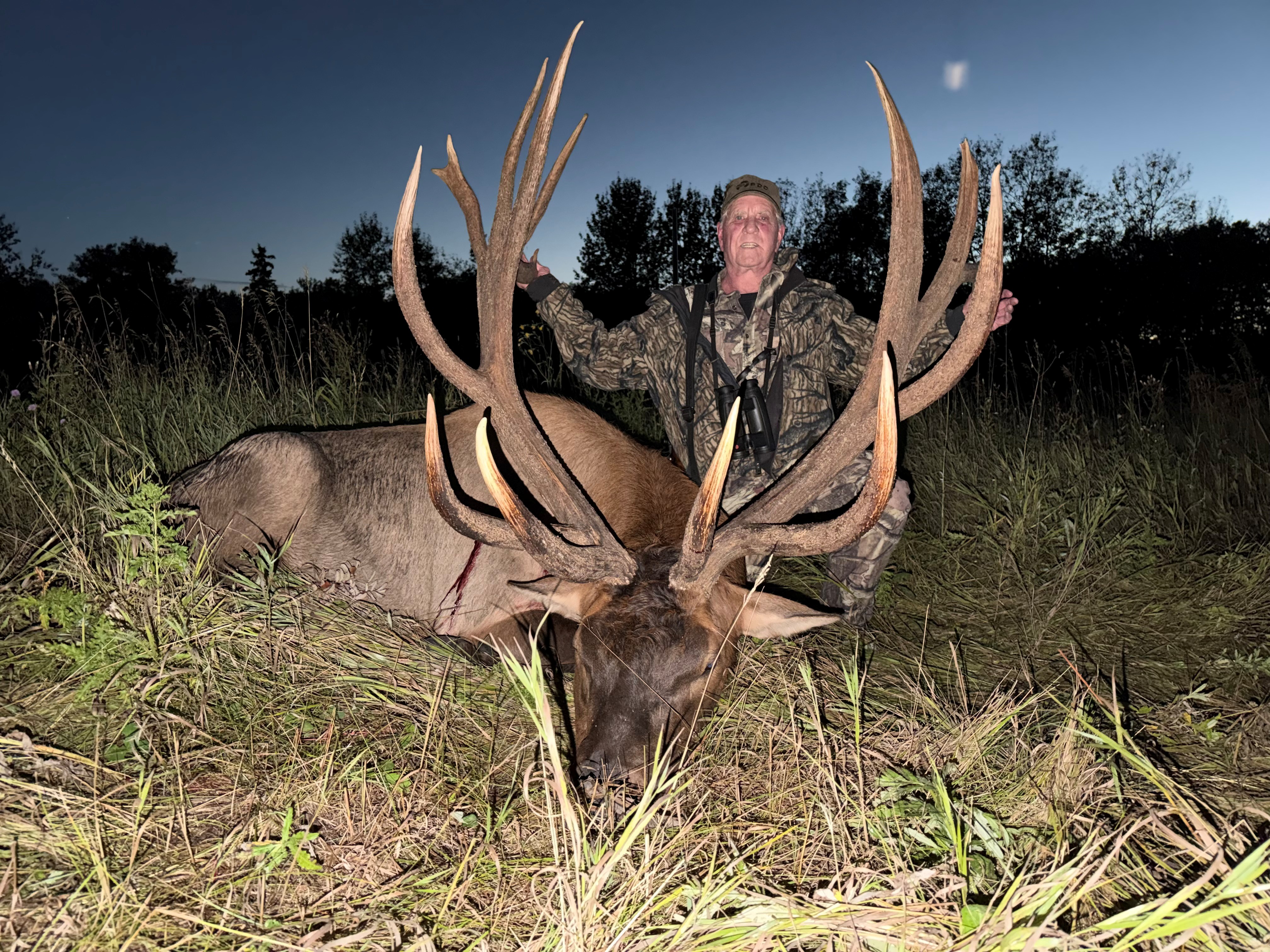 Ron Moody from Georgia with a trophy elk at Echo Lake Hunts in Saskatchewan